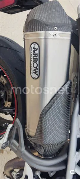 Triumph Speed Triple – Vista 5