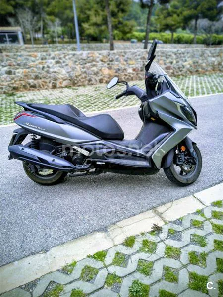 Kymco Super Dink 350i – Vista 3