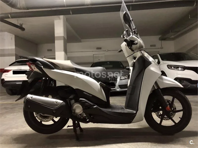 Honda SCOOPY SH300i Sport – Vista 6