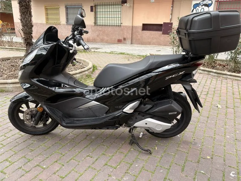 Honda PCX 125 – Vista 6