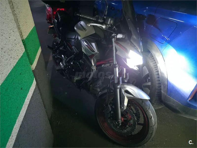 Kawasaki Z 650 – Vista 7