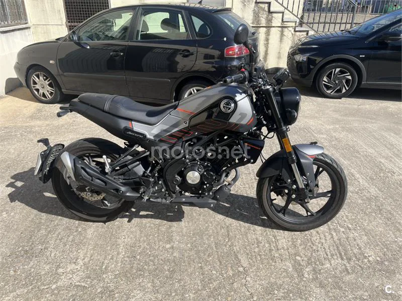 Benelli Leoncino 125 – Vista 2