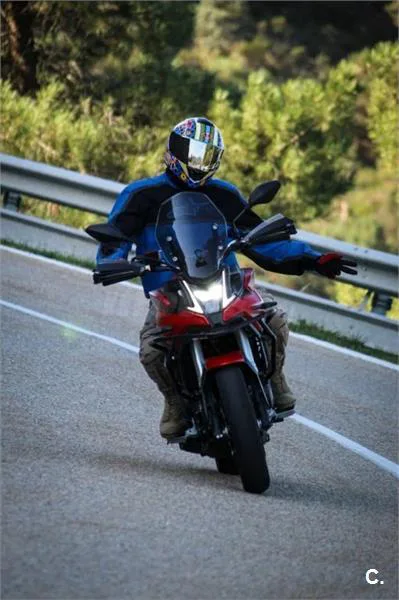 Voge 500 DS – Vista 4