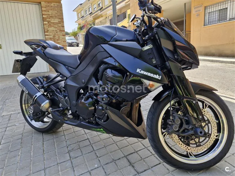 Kawasaki Z 1000 – Vista 2