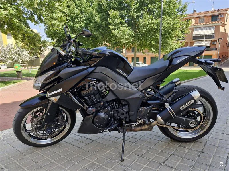 Kawasaki Z 1000 – Vista 15