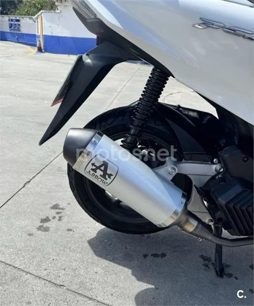 Honda PCX 125 – Vista 5