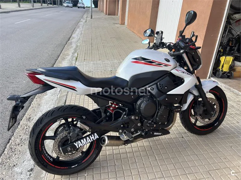 Yamaha XJ6 N Diversion – Vista 3