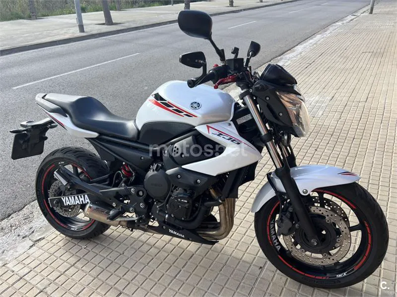 Yamaha XJ6 N Diversion – Vista 4