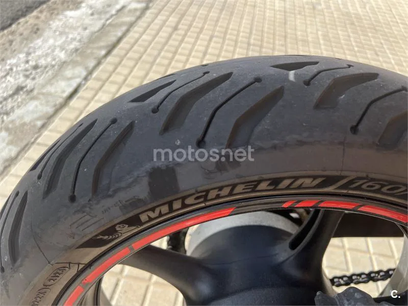 Yamaha XJ6 N Diversion – Vista 8