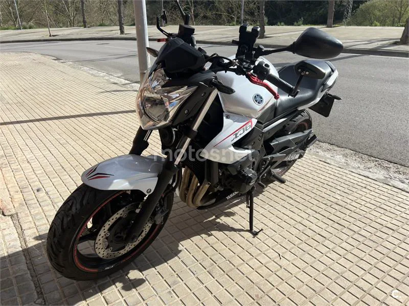 Yamaha XJ6 N Diversion – Vista 10