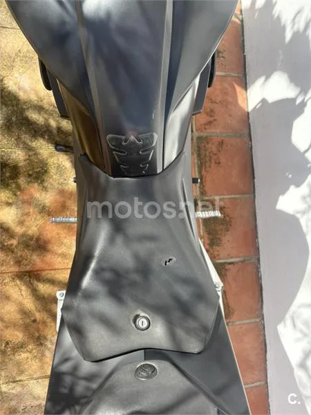 Yamaha R125 – Vista 4