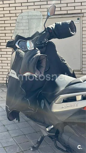 Yamaha XMAX 125 – Vista 7