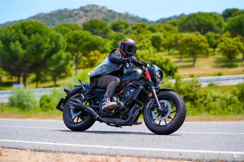 Honda CMX500 Rebel – Vista 3