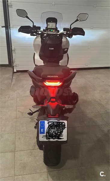 Honda X-ADV – Vista 5