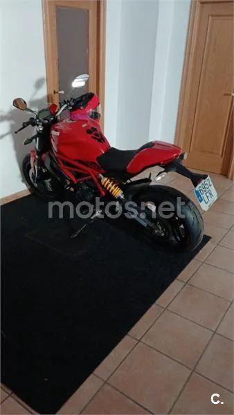 Ducati Monster 797 – Vista 4