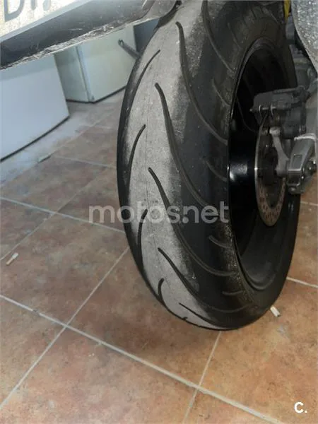 Honda CBR 600F – Vista 7