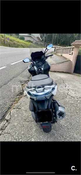 Kymco Xciting 400i – Vista 3