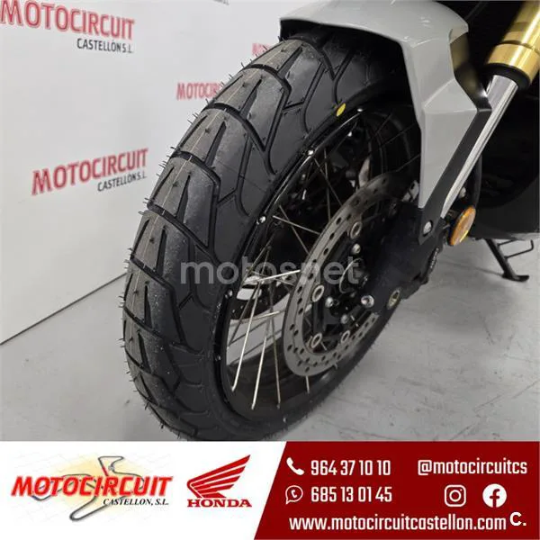 Honda X-ADV – Vista 11