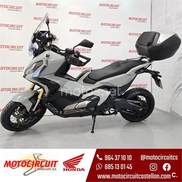 Honda X-ADV – Vista 12