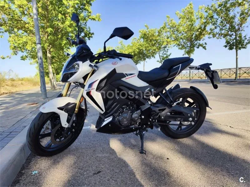 Keeway RKF 125 – Vista 3