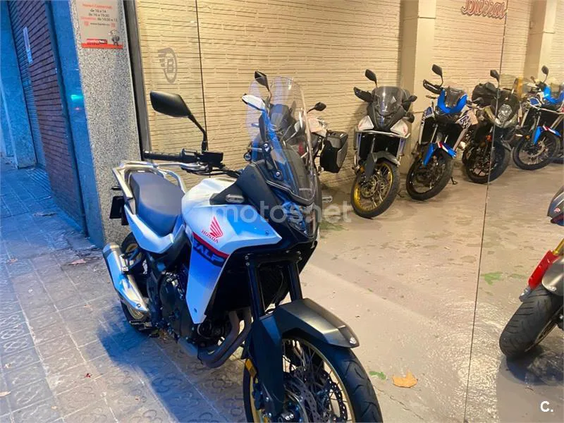 Honda XL 750 Transalp – Vista 3