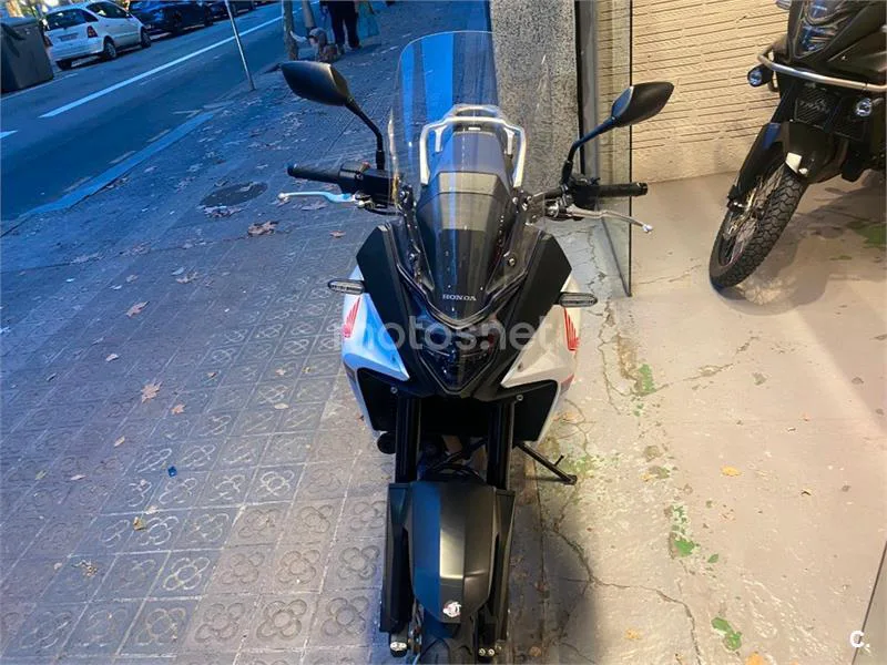 Honda XL 750 Transalp – Vista 4
