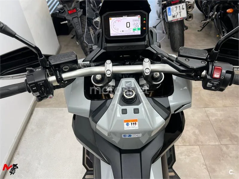 Honda X-ADV – Vista 7