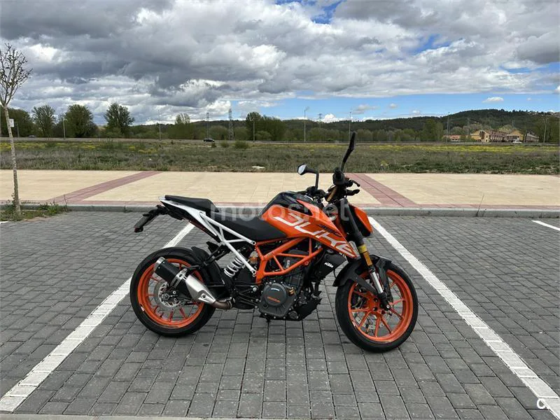 KTM 390 – Vista 2