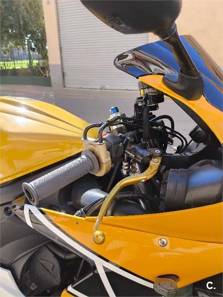 Yamaha R6 – Vista 7