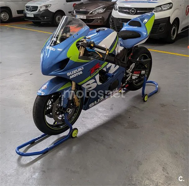 Suzuki GSX R600 – Vista 3