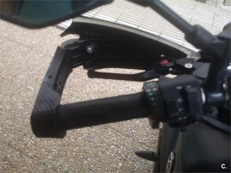 Yamaha MT-09 – Vista 9