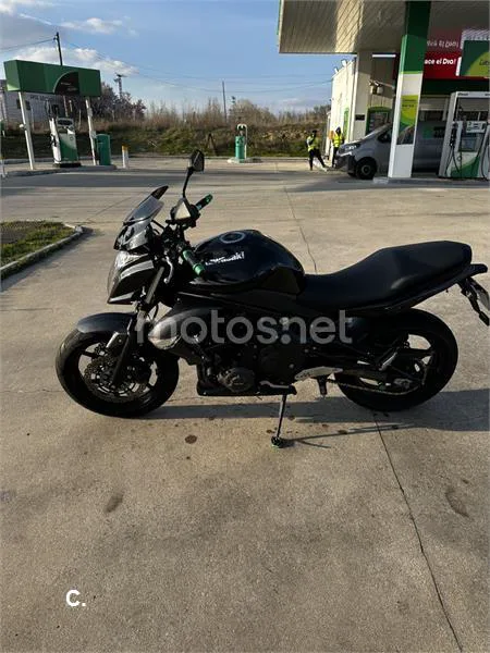 Kawasaki ER-6N – Vista 3