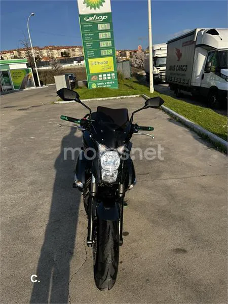 Kawasaki ER-6N – Vista 5