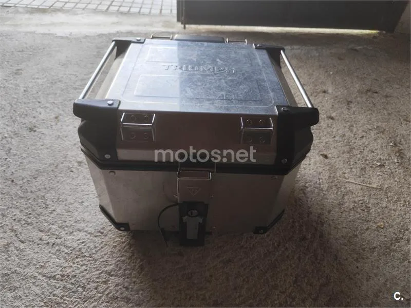 Triumph Tiger 800 XR – Vista 9