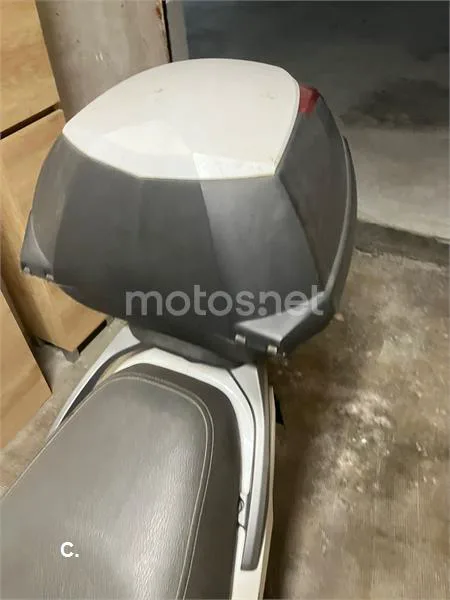 Kymco Agility City 125 – Vista 3