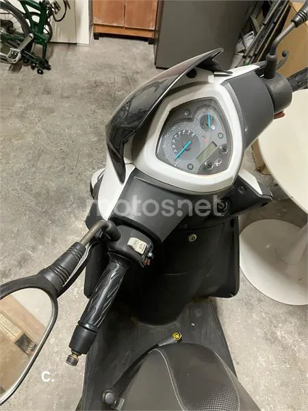 Kymco Agility City 125 – Vista 6