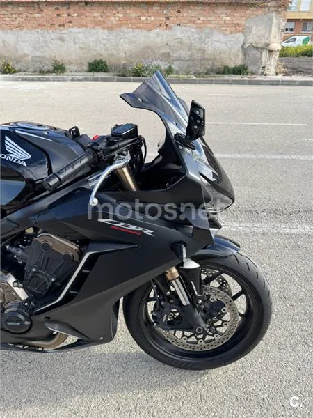 Honda CBR 650 R – Vista 5