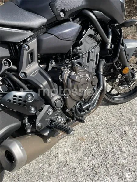 Yamaha MT-07 – Vista 3