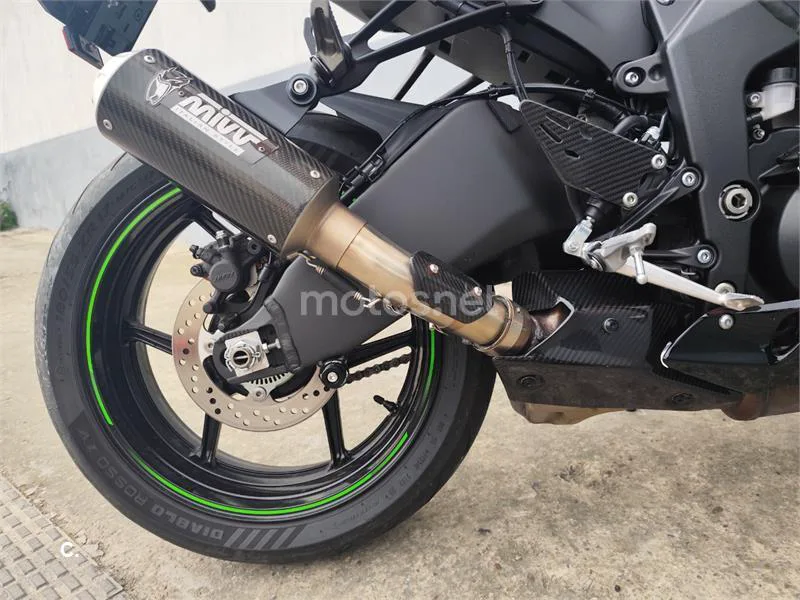 Kawasaki ZX-6R – Vista 4
