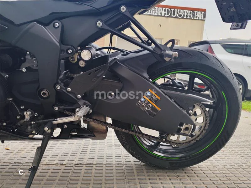 Kawasaki ZX-6R – Vista 7