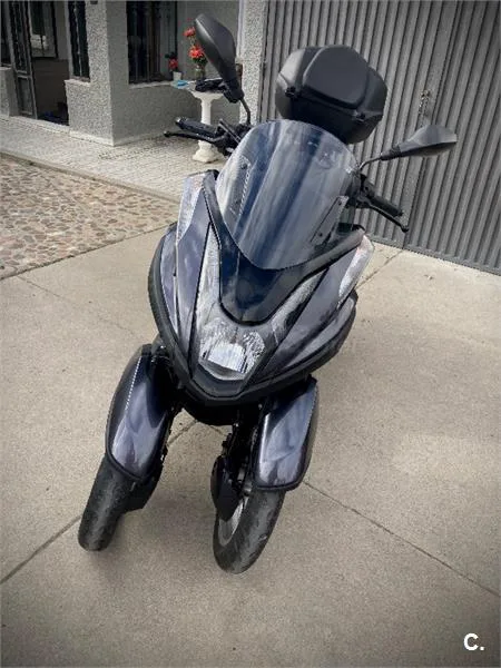 Yamaha Tricity – Vista 2