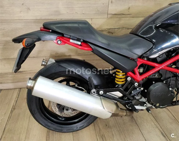 Ducati Monster 695 – Vista 6