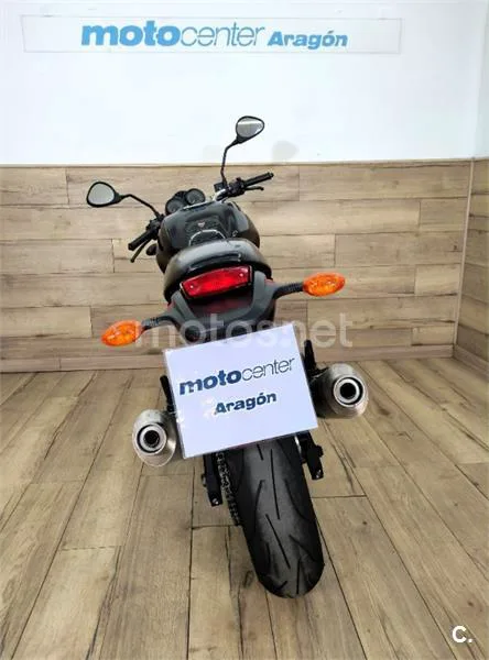 Ducati Monster 695 – Vista 10