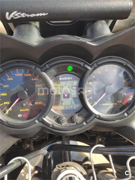 Suzuki V-Strom 650 – Vista 2