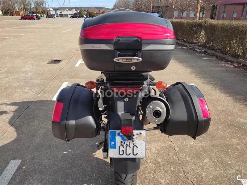 Suzuki V-Strom 650 – Vista 6