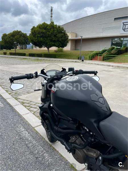 Ducati Monster 821 – Vista 6