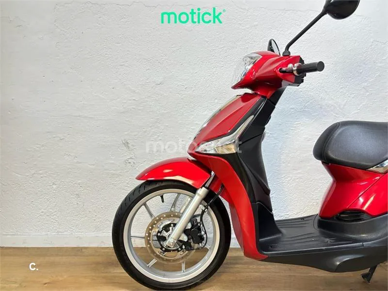 Piaggio Liberty 50 – Vista 8
