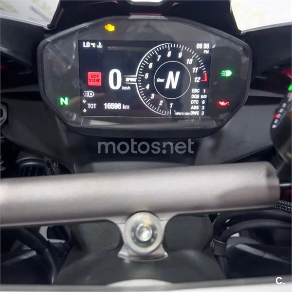 Ducati Panigale V2 – Vista 7