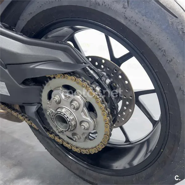 Ducati Panigale V2 – Vista 8