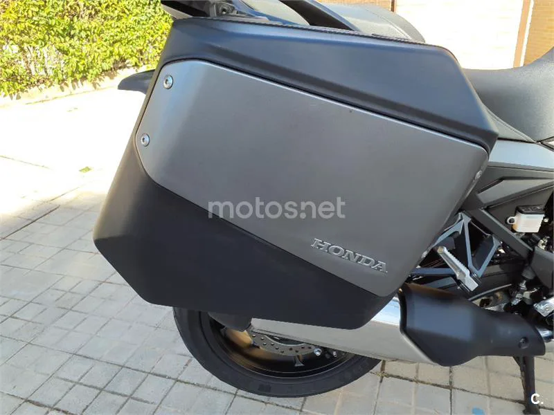 Honda NT1100 – Vista 14